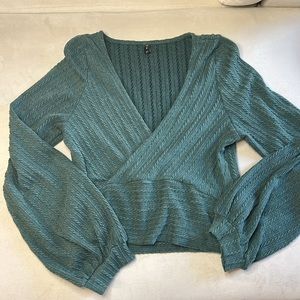 Zaful wrap top (M)